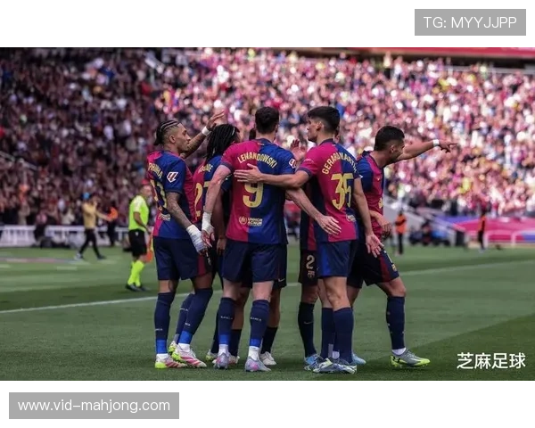 巴萨三叉戟联手发威，费兰-托雷斯、亚马尔与拉菲尼亚配合默契